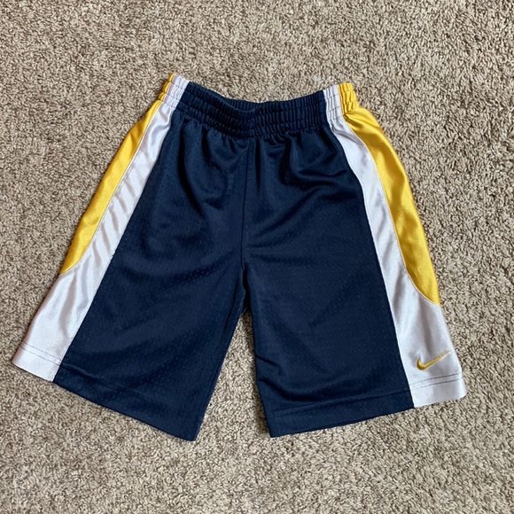 Nike Other - Nike Boys Shorts size 5